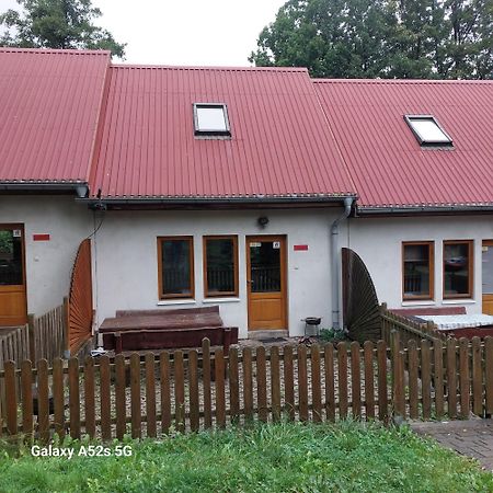 Domki Nad Jeziorem Karlowice Exterior photo