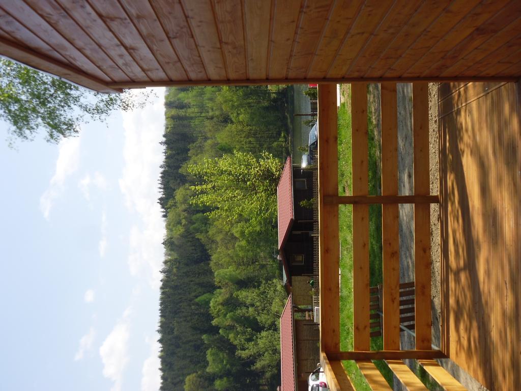 Domki Nad Jeziorem Karlowice Exterior photo